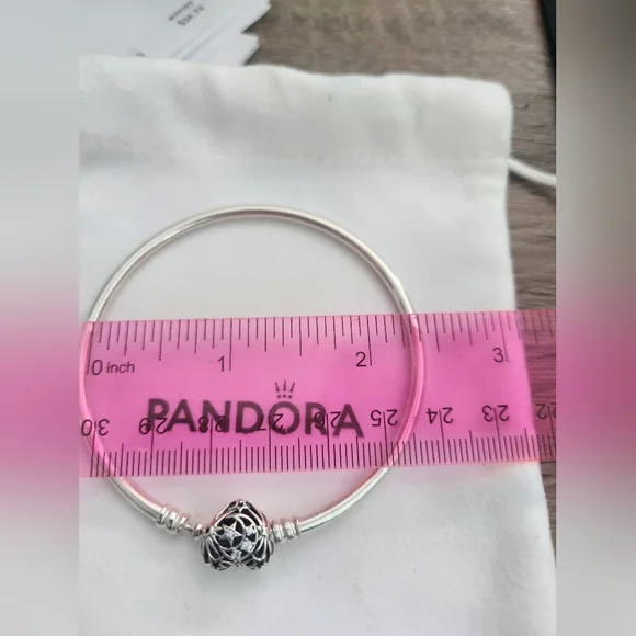 Silver Pandora bangle - Picture 2 of 3